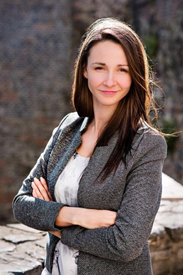 Andrea Tkačuková - Foreigners