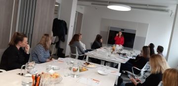 Jak to ve firmě chodí